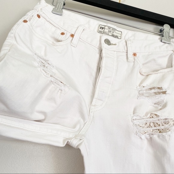 FREE PEOPLE Lacey Stilt Distressed Jeans White 27 - Picture 9 of 15